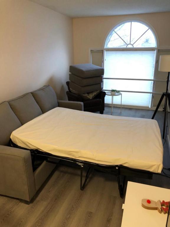 Unit #204 Cozy Mountain View 2Br In Canmore Downtown Экстерьер фото